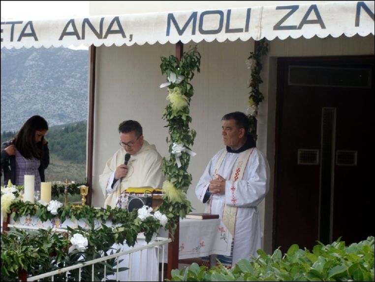 Don_Planinic_i_fra_Kozina.bmp