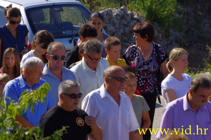(13)