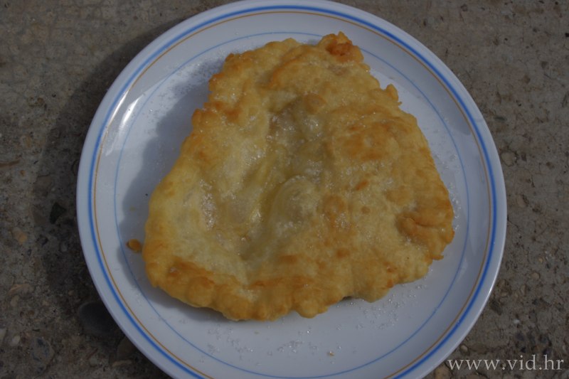 (24)