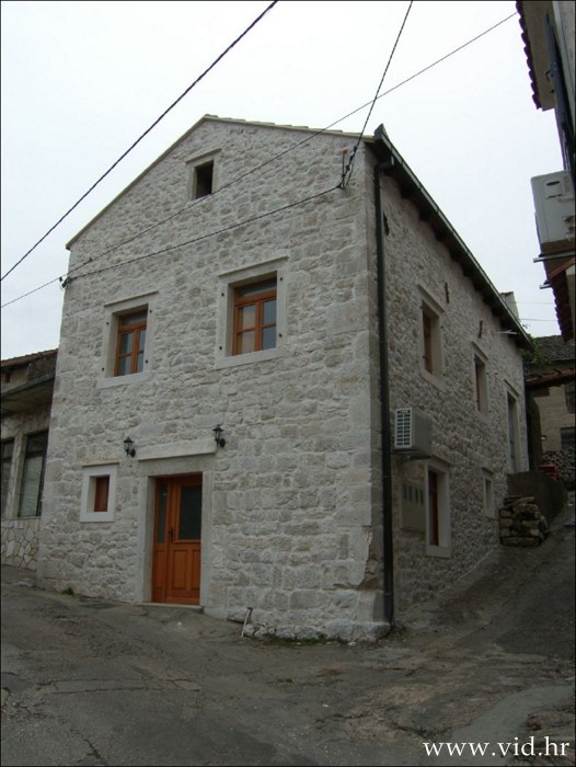 (1)