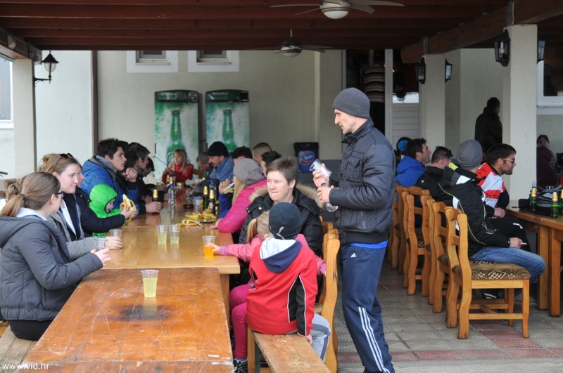 (192)