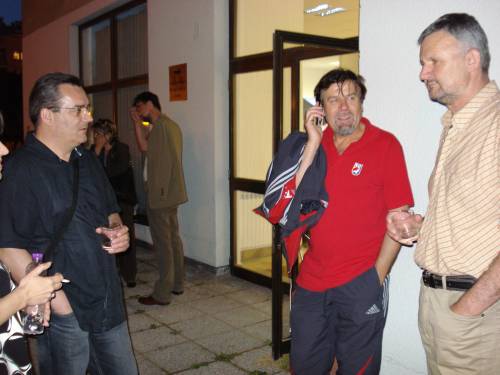 �upljani na �asici razgovora