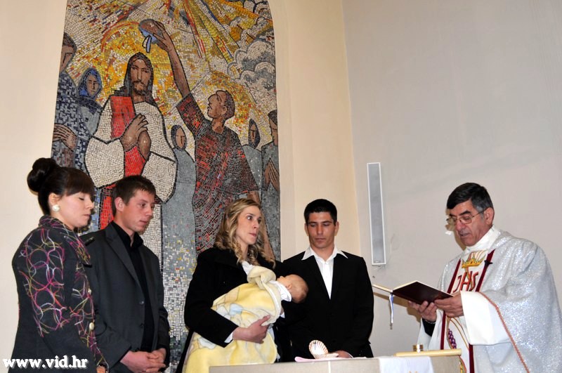 (10)